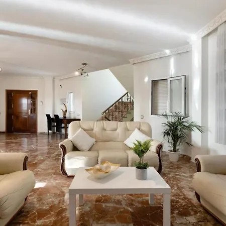 Luxury El Mirador וילה אדחה